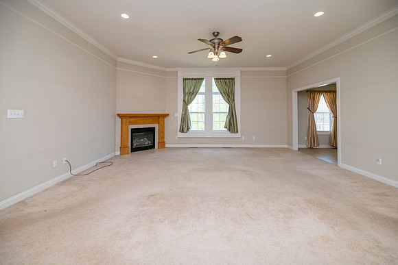 Lori 4405 Ferndale 0020