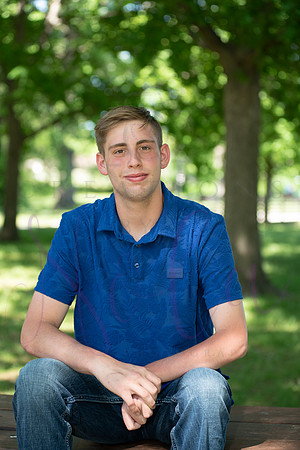 Hagen senior pics 0009