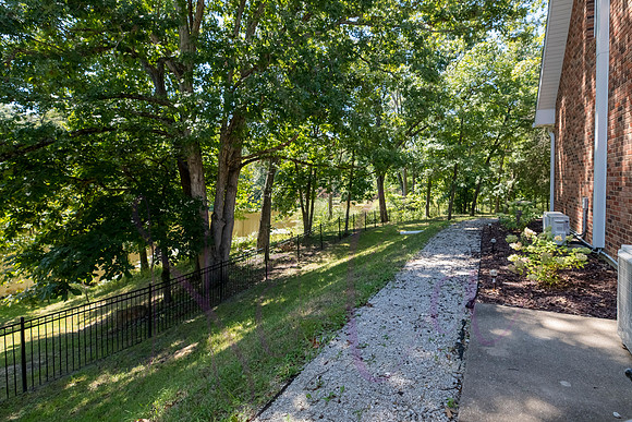 Betsy Bruce Lane 0157