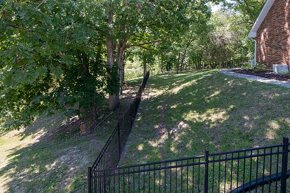 Betsy Bruce Lane 0154