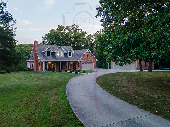 Betsy Bruce Lane 0475