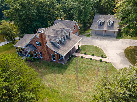 Betsy Bruce Lane 0437