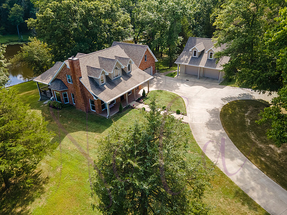 Betsy Bruce Lane 0435