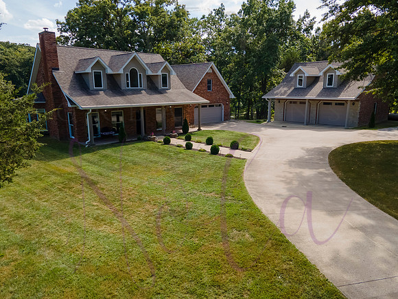 Betsy Bruce Lane 0432