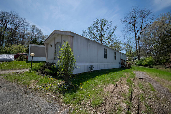 147 Creekwood 0002
