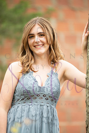 Lily 0240