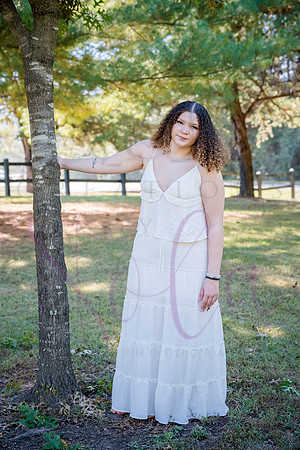Abby senior pics 0200