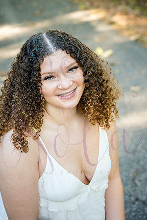 Abby senior pics 0191