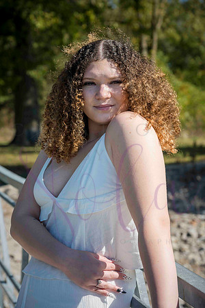 Abby senior pics 0375