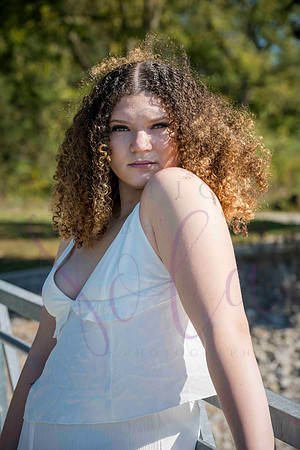 Abby senior pics 0371