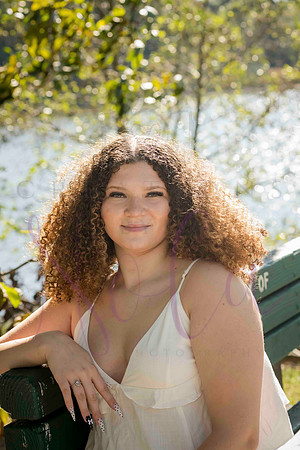 Abby senior pics 0270