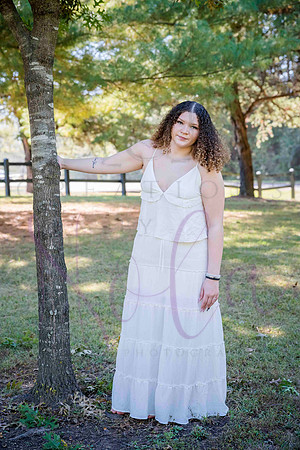 Abby senior pics 0200