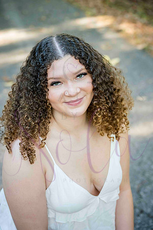 Abby senior pics 0182