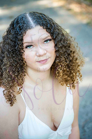 Abby senior pics 0180