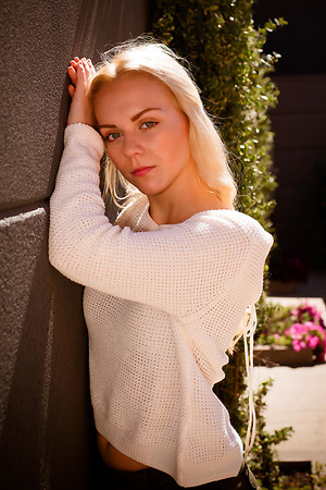 Julia Strawn 230_60 copy
