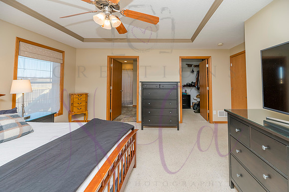 Joan 9325 St. Charles 0028