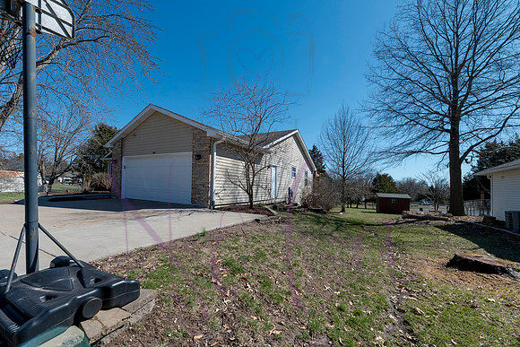 Joan Thompson Road 0159