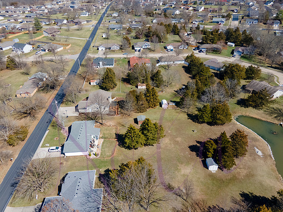 Joan Thompson Road 0130