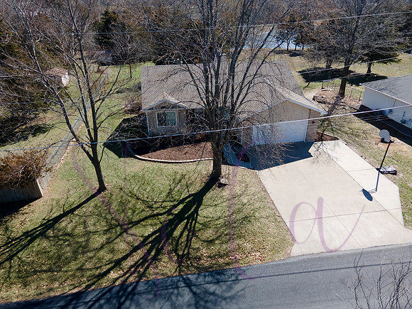 Joan Thompson Road 0119