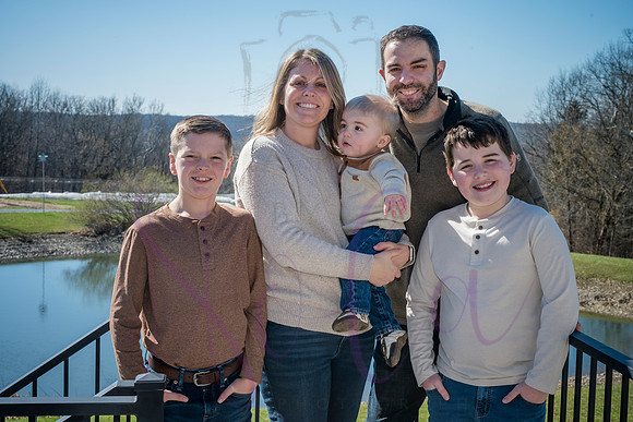 Deanna and family 0015