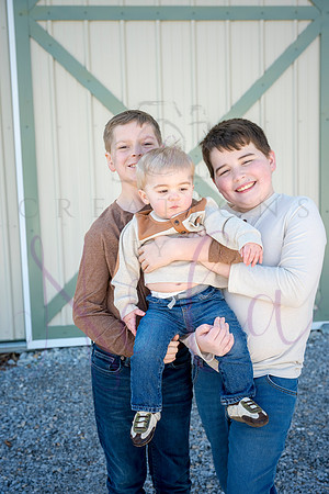 Deanna and family 0308