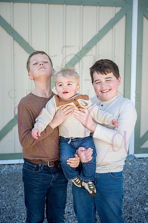 Deanna and family 0302