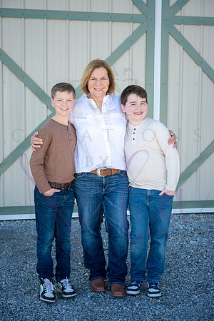 Deanna and family 0271