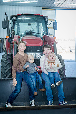 Deanna and family 0197