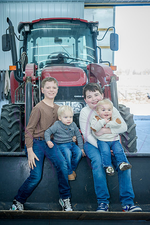 Deanna and family 0196