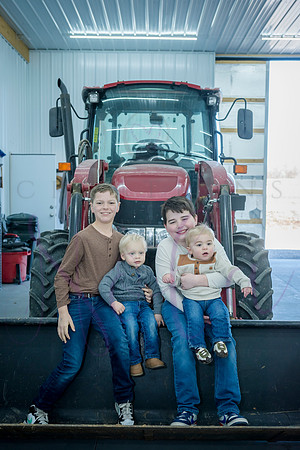 Deanna and family 0190