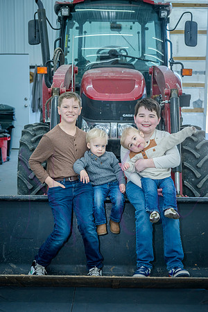 Deanna and family 0187