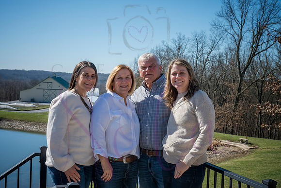 Deanna and family 0094