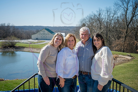 Deanna and family 0091