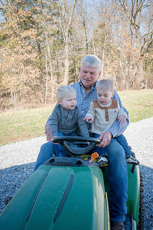 Deanna and family 0428