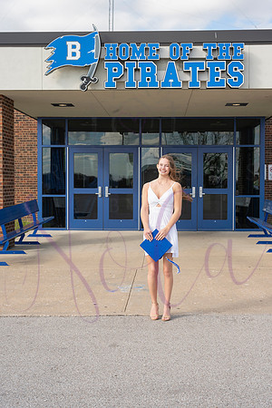 Kamrynn senior pics 2026 0103