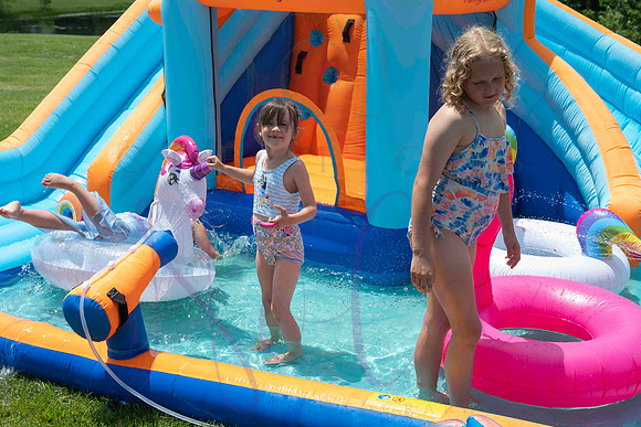 Kinsley Preschool graduation 0438