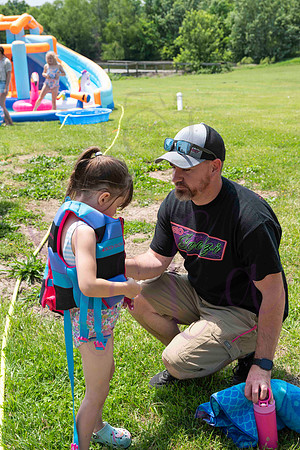 Kinsley Preschool graduation 0525