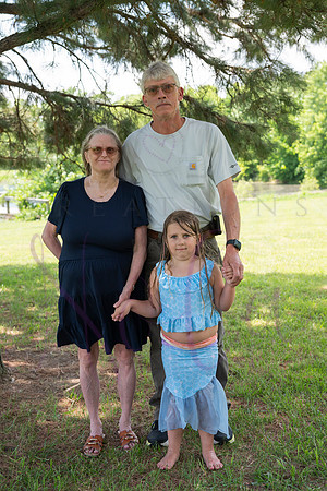 Kinsley Preschool graduation 0470