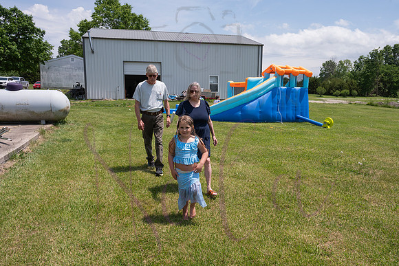 Kinsley Preschool graduation 0460