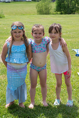 Kinsley Preschool graduation 0401