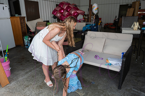 Kinsley Preschool graduation 0387