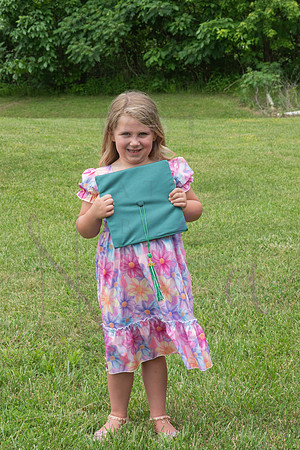 Kinsley Preschool graduation 0143