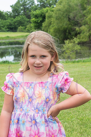 Kinsley Preschool graduation 0040
