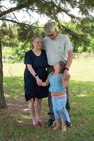 Kinsley Preschool graduation 0478