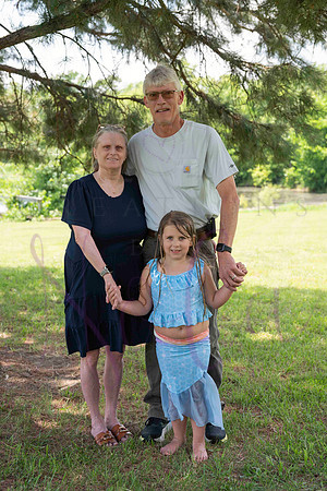 Kinsley Preschool graduation 0475