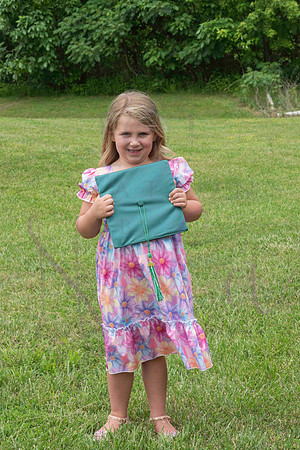 Kinsley Preschool graduation 0143