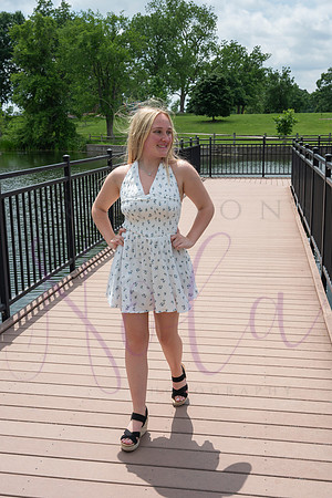 Izzy senior pics 0127