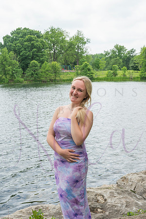 Izzy senior pics 0168