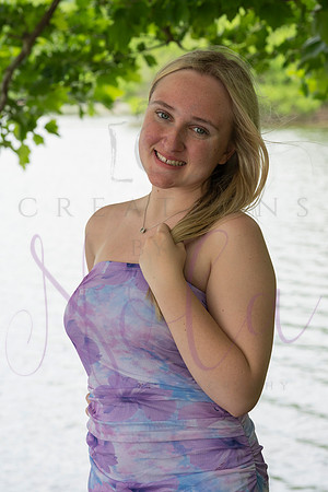 Izzy senior pics 0183