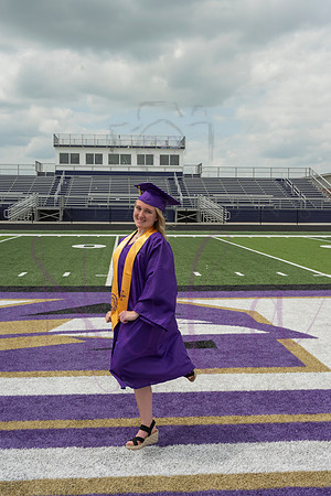 Izzy senior pics 0209
